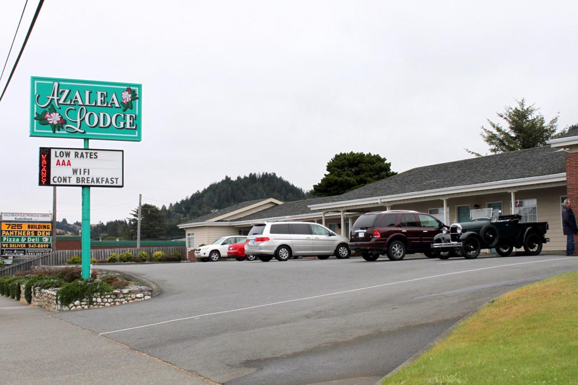 Azalea Lodge Gold Beach Buitenkant foto