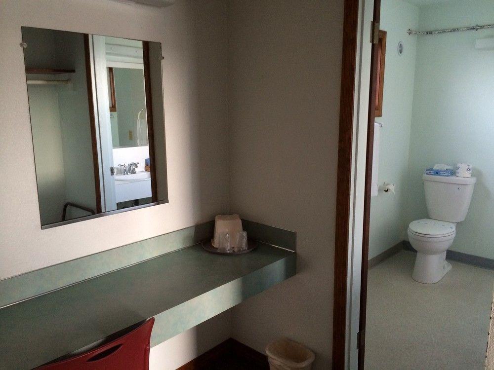 Azalea Lodge Gold Beach Buitenkant foto