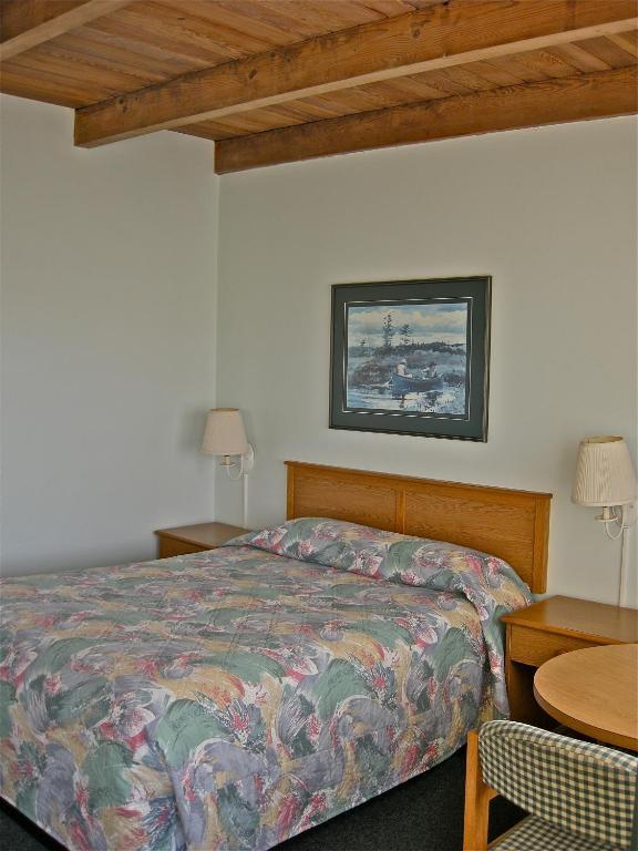 Azalea Lodge Gold Beach Buitenkant foto